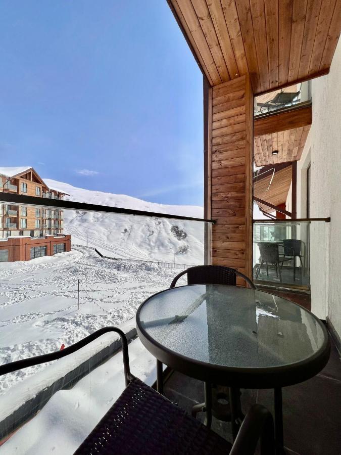 Gudauri New Loft 1 Tophit Esterno foto